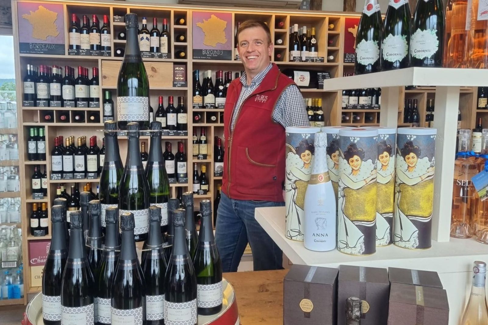 Photo for: How Taurus Wines is cashing in on Cava, with sales fizzing over